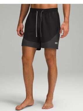 Lululemon pace breaker Linerless water short black graphite grey asphalt grey